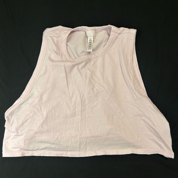 SKIMS Tops - Skims Sleeveless Crop Top - Light Pink